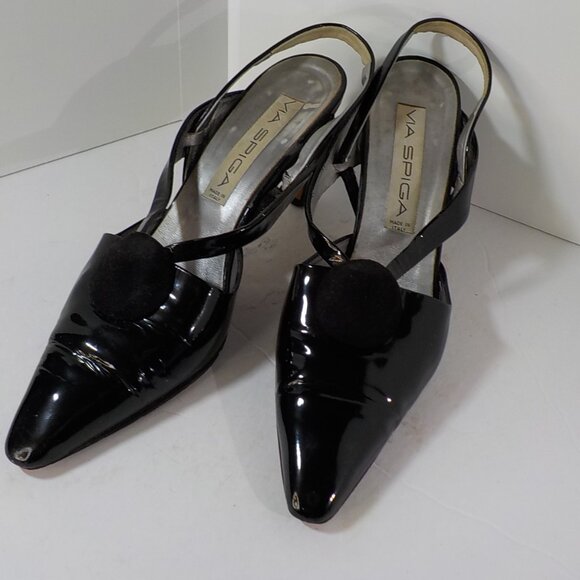 VIA SPIGA, Black Patent Leather, Sling Back Pumps with Suede Button Accent - Picture 1 of 11
